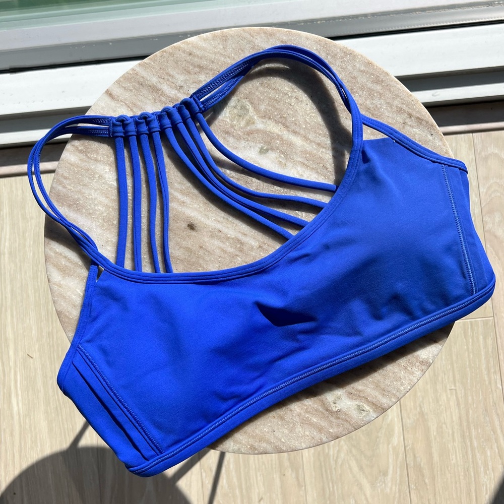 LULULEMON Strappy Sports Bra